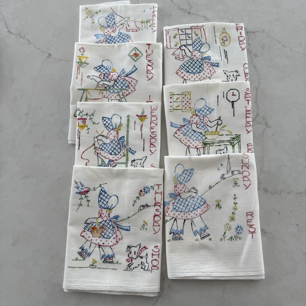 7 Vintage UNEMBROIDERED Sunbonnet Sue‎ Days Of The Week Tea Towel Set  READ
